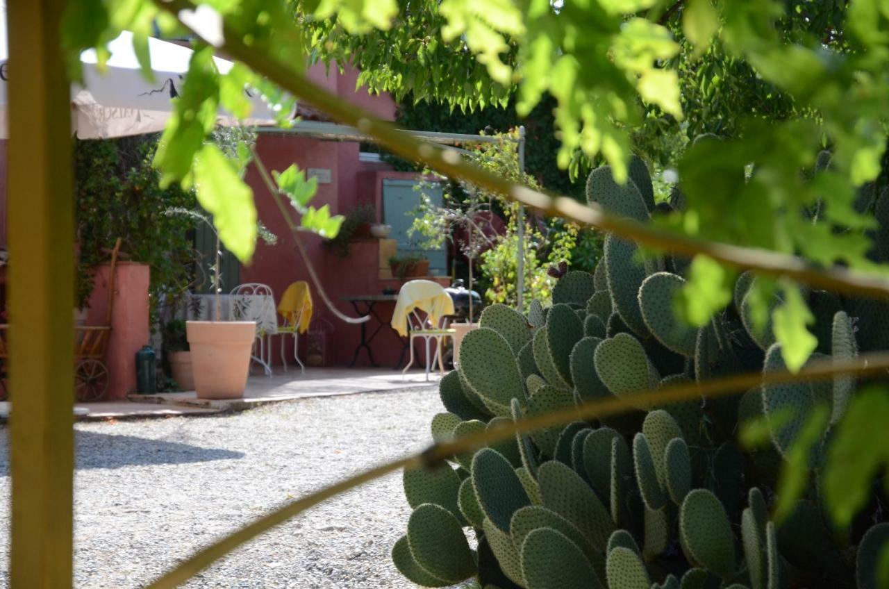 Domaine Hemmitage Apartamento Salernes Exterior foto